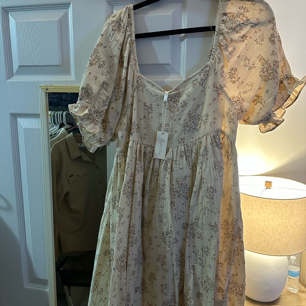 Floral Puff Sleeve Dress